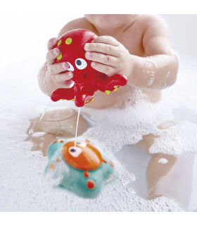 Amigos de Suelo Oceánico Hape Juguete con Chorro de Agua para el Baño Amigos de Suelo Oceánico Hape Juguete con Chorro de Agua para el Baño