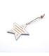 Adorno de Estrella Blanca de Madera 8 cm x 6 Alparamis