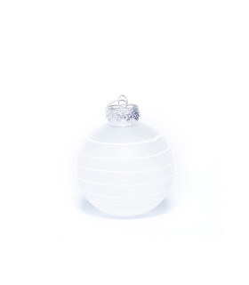 Bola Plástica Con Detalles Blancos 8 Cm  Alparamis