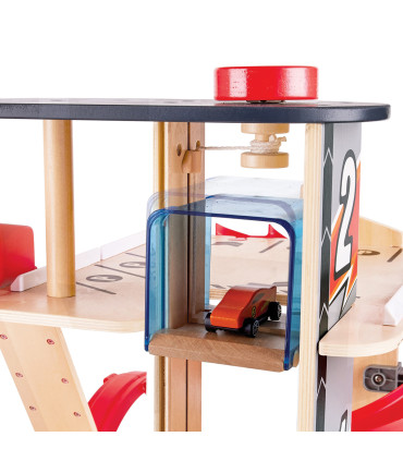 Garaje para Autos de Juguete con Saltos y Piruetas Hape