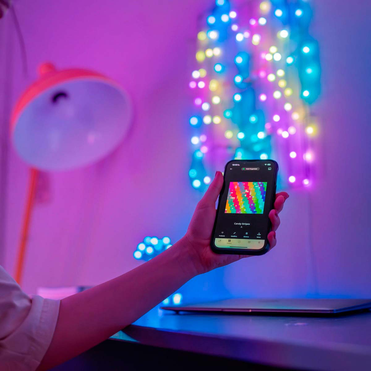 200 Luces LED Decorativas Inteligentes Candies Stars RGB USBC Twinkly