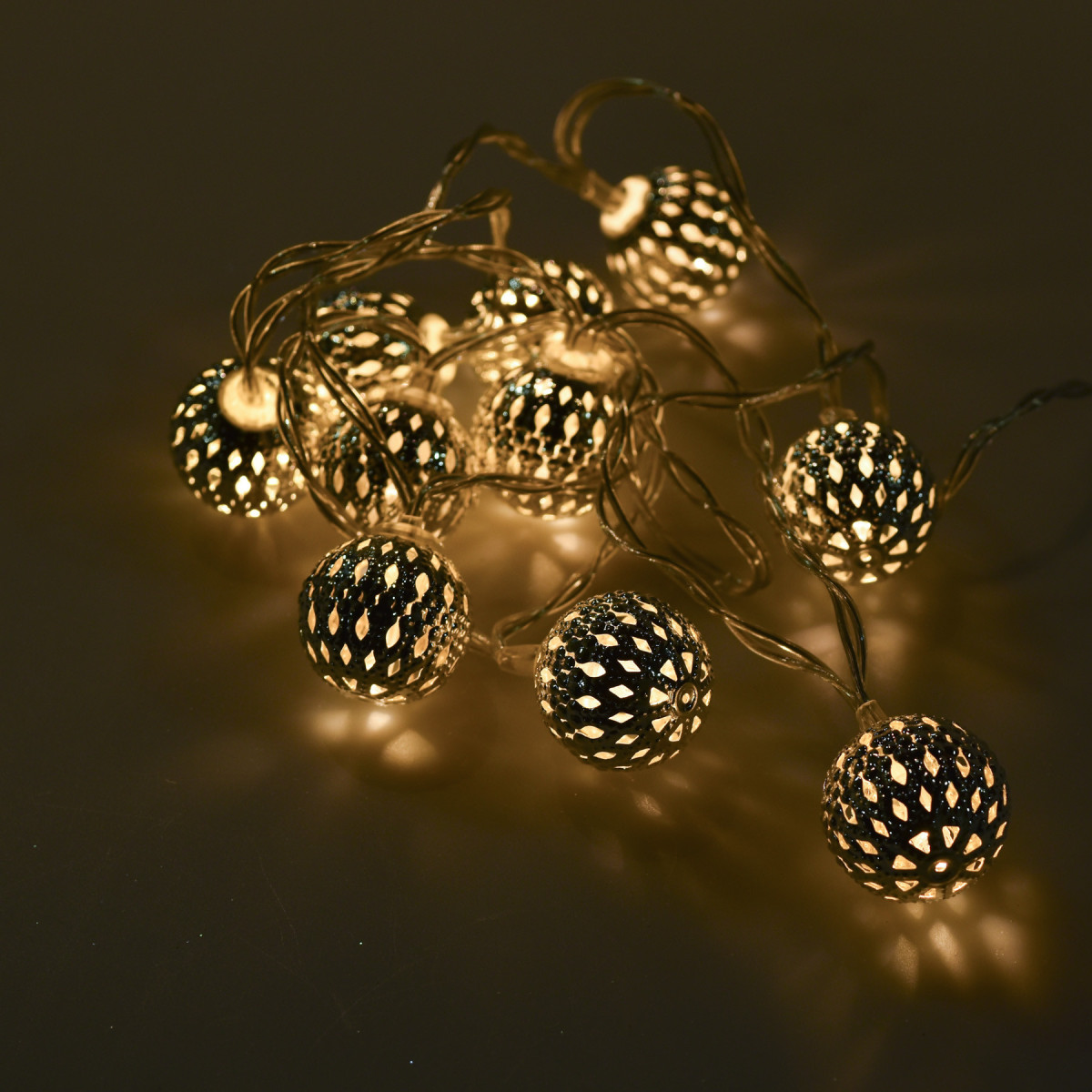 Guirnalda de 10 Bolas LED 2 cm Plateadas
