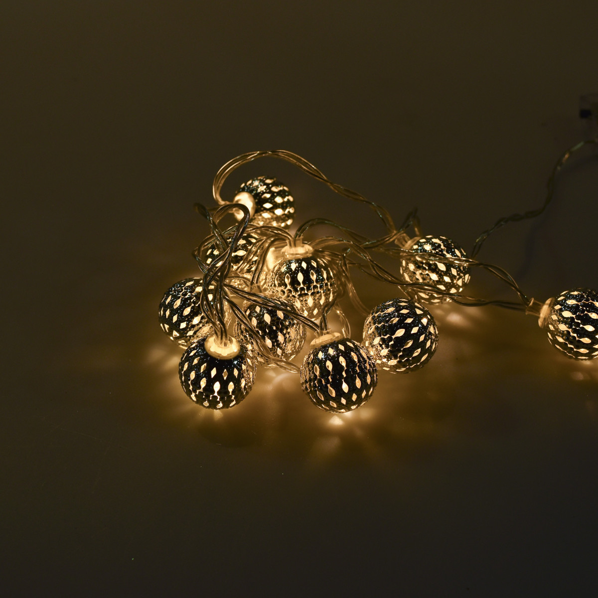 Guirnalda de 10 Bolas LED 2 cm Plateadas
