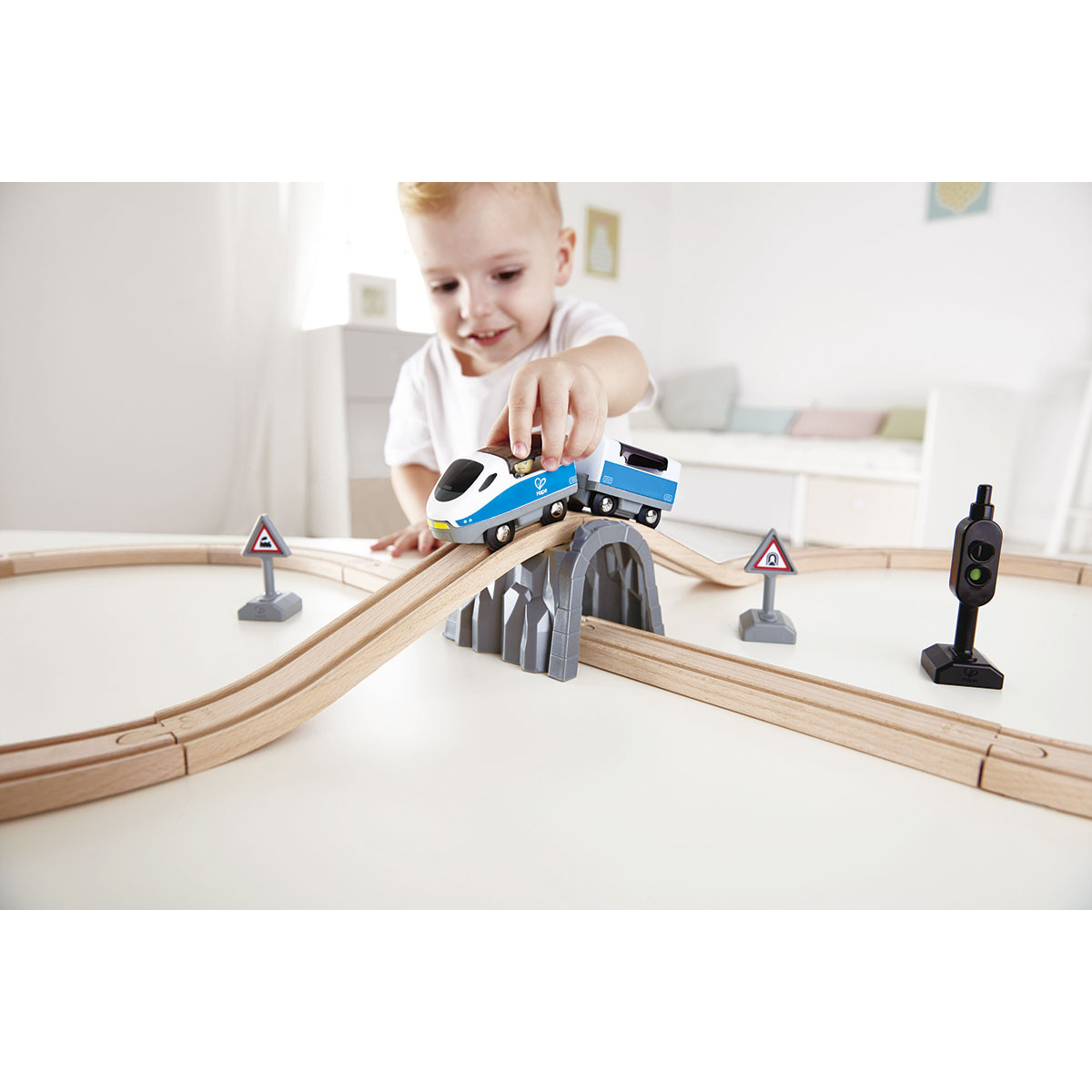 Set de Pista de Trenes en Forma de 8 Hape Vías de Juguete