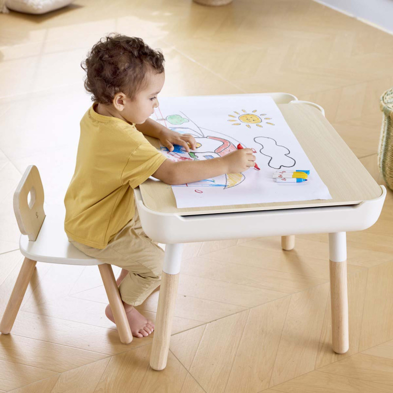 Mesa de Actividades Flip and Play Hape