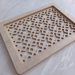 Bandeja Rectangular de Madera Calada 37 x 28 cm