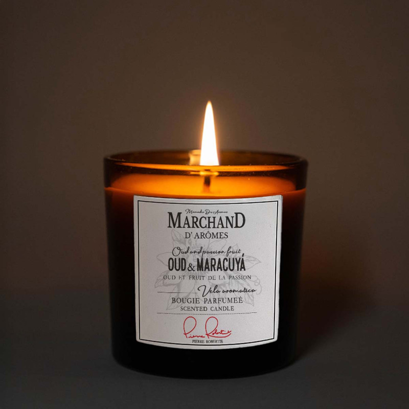 Vela Aromática Marchand D Aromes Oud y Maracuyá 220 g
